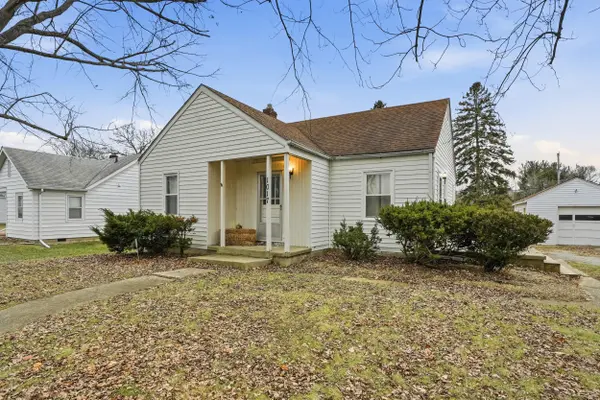 1017 W 63rd AVE, Merrillville, IN 46410