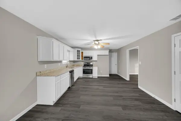 5780 E 1156, Demotte, IN 46310