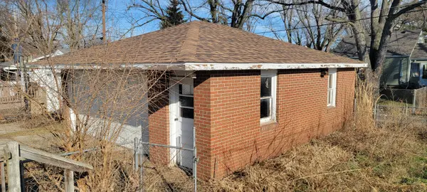 1410 Oak ST, Michigan City, IN 46360