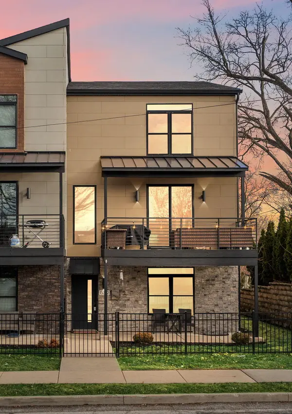 153 Morgan BLVD #2, Valparaiso, IN 46383