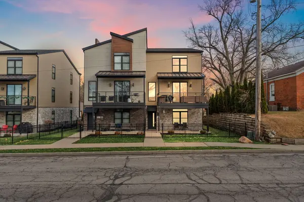 153 Morgan BLVD #2, Valparaiso, IN 46383