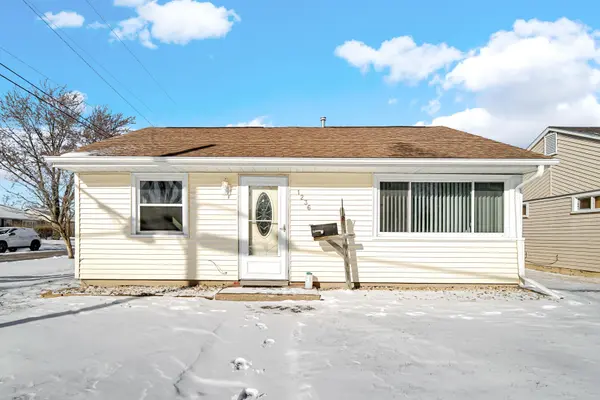 1236 W Cleveland AVE, Hobart, IN 46342