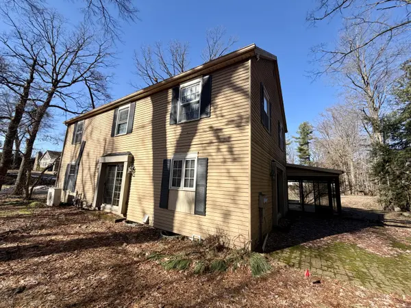 17044 Shandwick LN, Granger, IN 46530