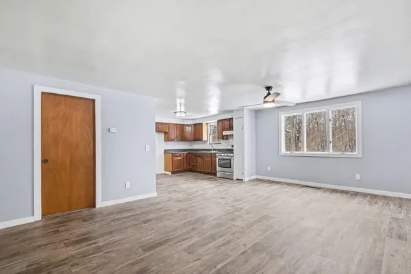 8172 E Emery RD, New Carlisle, IN 46552