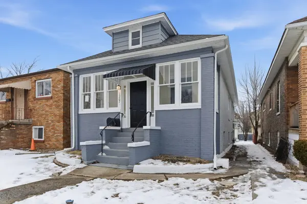 1207 Lakeview AVE, Whiting, IN 46394