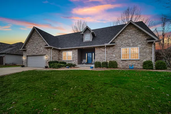 4221 Westwood S Lane, Chesterton, IN 46304