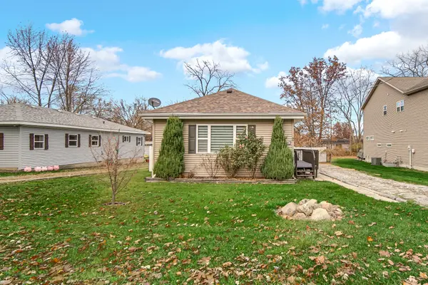 7600 140th PL, Cedar Lake, IN 46303