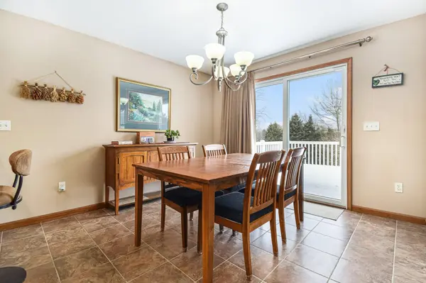 1673 N Summit DR, La Porte, IN 46350