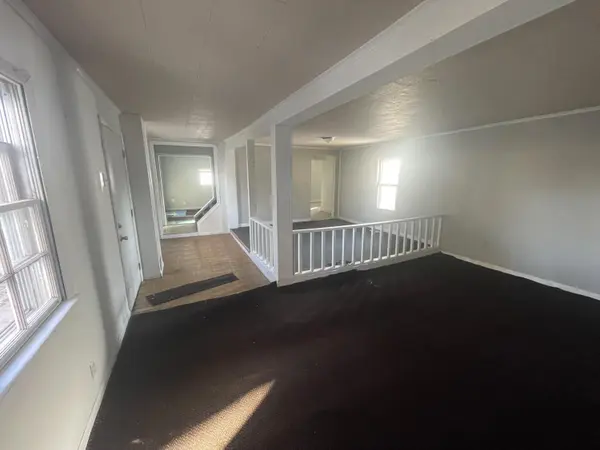 404 Park AVE, Wheeler, IN 46393