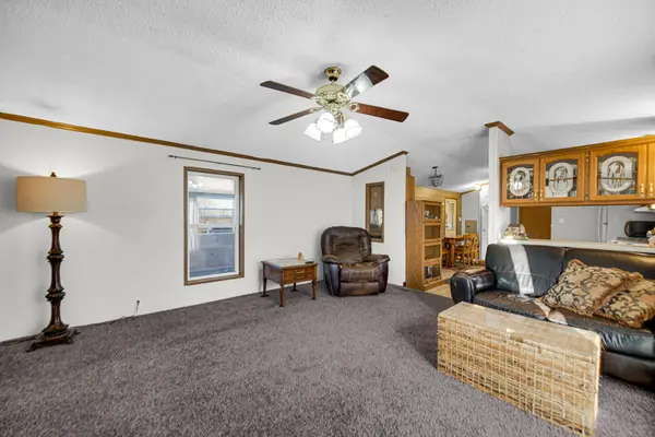 9815 W 236th AVE, Schneider, IN 46376