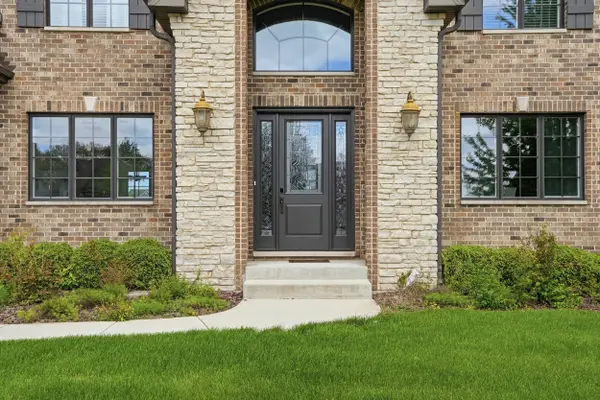 9430 Highland CT, St. John, IN 46373