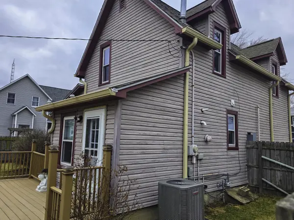 125 E Broadway ST, Brook, IN 47922
