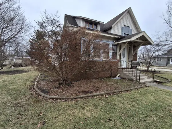 555 W Market Street, Nappanee, IN 46550