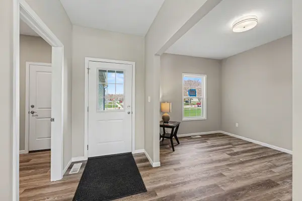6065 Robbins RD, Portage, IN 46368