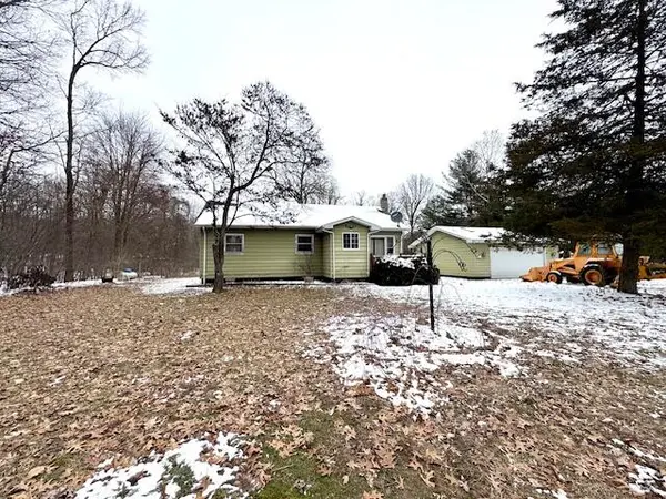 10120 E 200 N, Grovertown, IN 46531