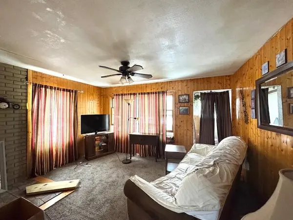 10120 E 200 N, Grovertown, IN 46531