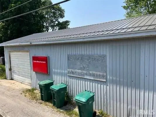 123 Michigan ST, New Carlisle, IN 46552