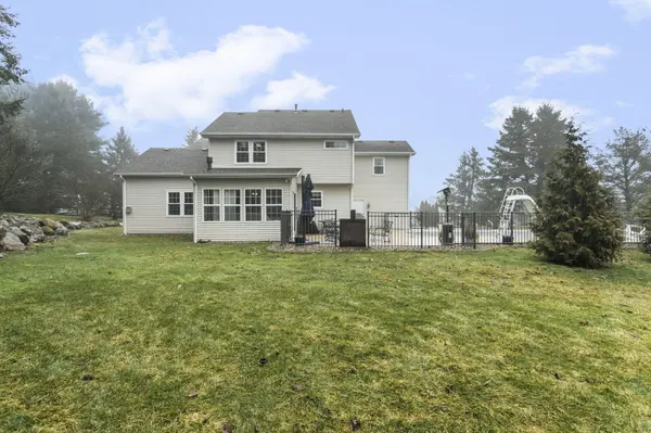 32946 Barn Owl CT, New Carlisle, IN 46552