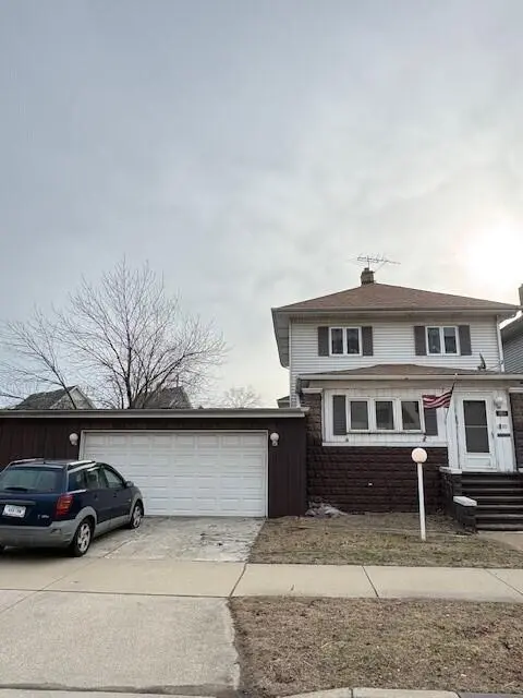 1811 New York AVE, Whiting, IN 46394