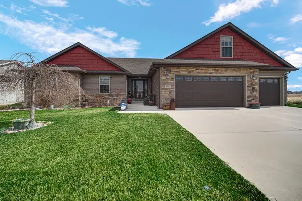 1913 Holly ST, Demotte, IN 46310