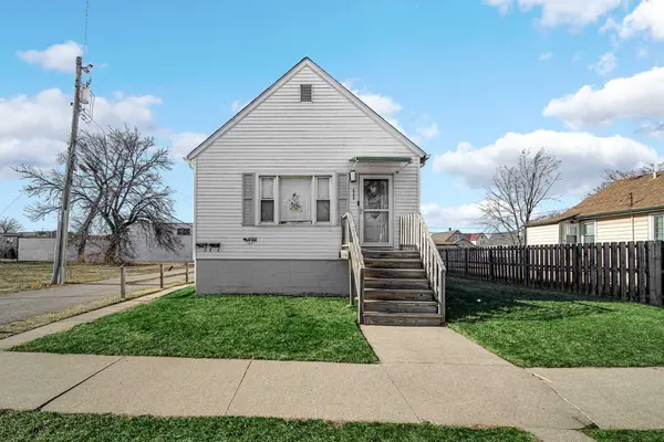4754 Pine AVE,  Hammond,  IN 46327