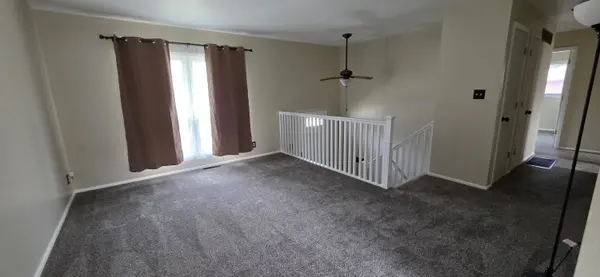 122 Memorial DR, Michigan City, IN 46360