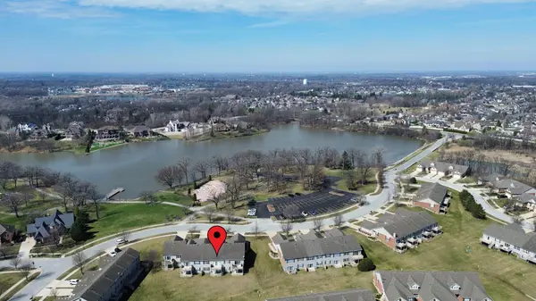 8709 Lake Hills DR, St. John, IN 46373