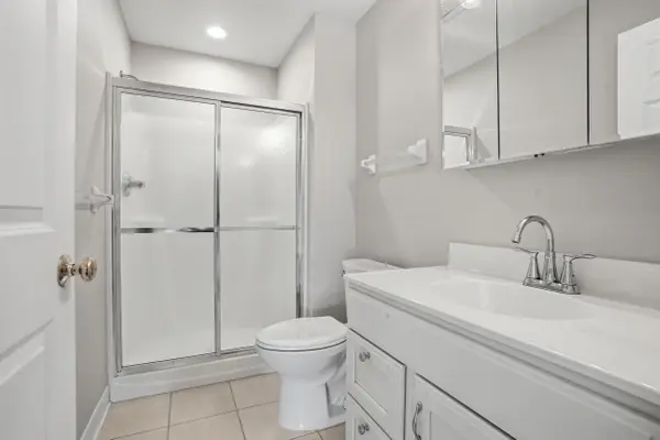 2711 Georgetowne Drive #B2, Highland, IN 46322