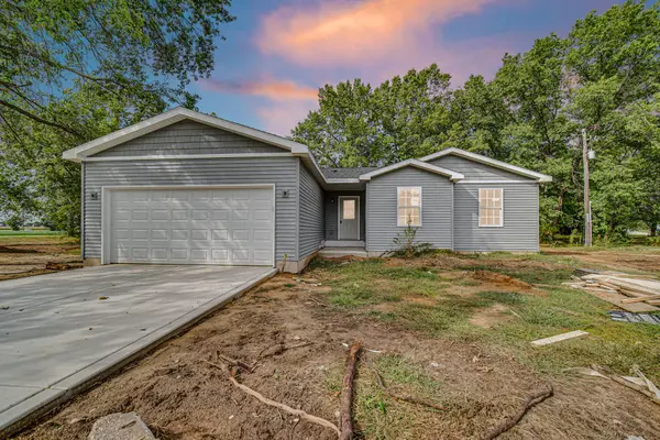 303 Malvern RD, Kingsford Heights, IN 46346
