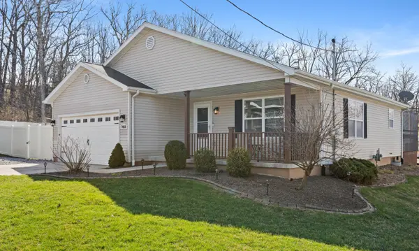 7413 W 128th PL, Cedar Lake, IN 46303