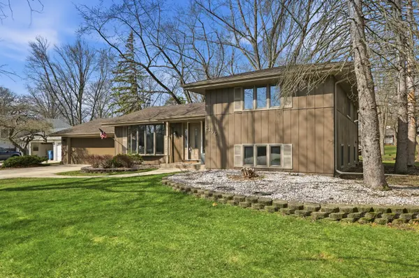 9346 Northcote AVE, St. John, IN 46373
