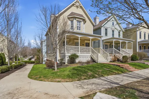 2035 Rhettsbury ST, Carmel, IN 46032