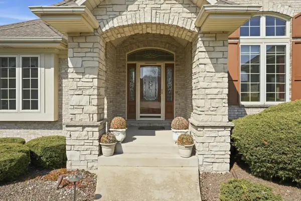 3468 Orchid DR, Dyer, IN 46311