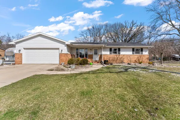 3910 W 106th LN, Crown Point, IN 46307