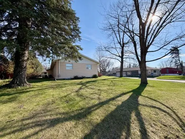 1806 Beulah Vista BLVD, Valparaiso, IN 46383