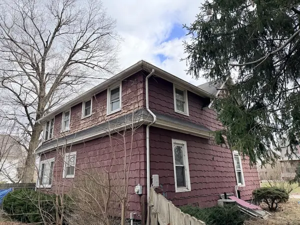 302 G ST, La Porte, IN 46350