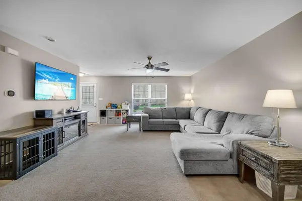 10332 Paramount WAY, Cedar Lake, IN 46303