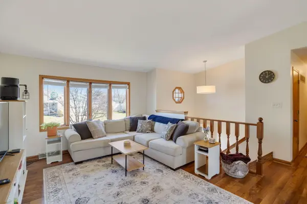 8676 Fulton PL, Crown Point, IN 46307
