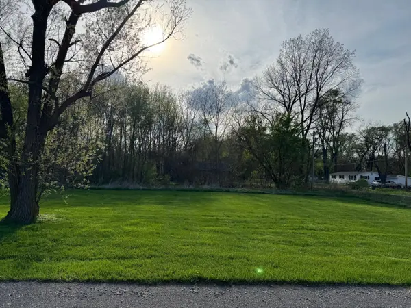 2200 Bl-n Parke Street, Lake Station, IN 46405