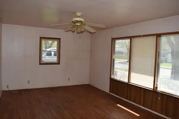 205 Randle ST, Valparaiso, IN 46383