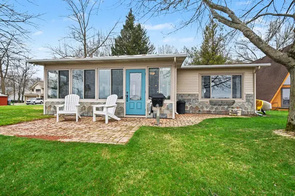5940 E George Street, Syracuse, IN 46567