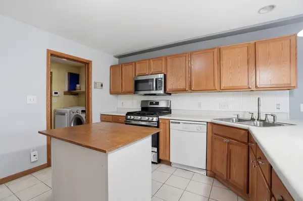 1765 Amber Drive, Hobart, IN 46342