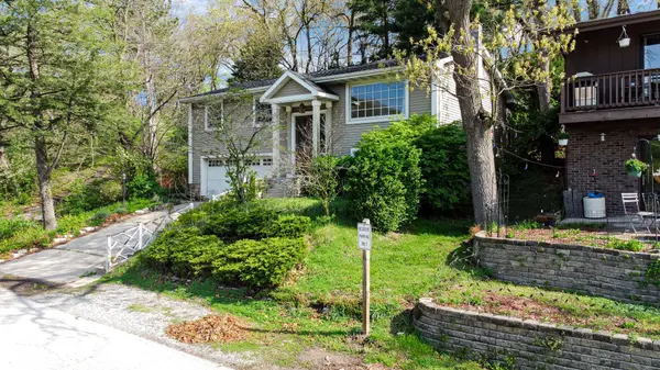 77 Hillcrest Road, Portage, IN 46368