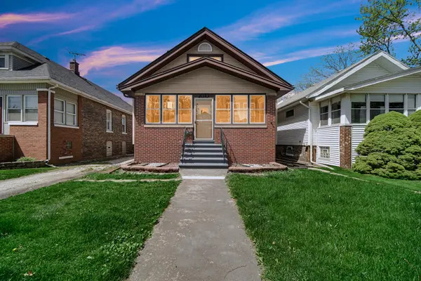 2010 Lincoln Avenue,  Whiting,  IN 46394