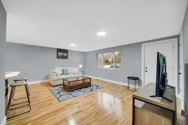 223 E Washington AVE, Hobart, IN 46342