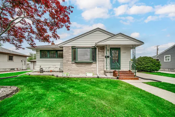 3131 Strong ST, Highland, IN 46322