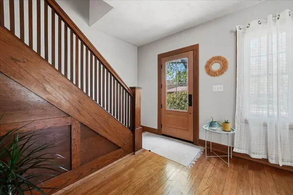 1208 Franklin ST, Valparaiso, IN 46383