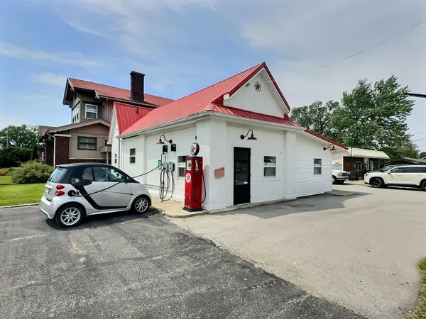 302 N 4th Street, Kentland, IN 47951