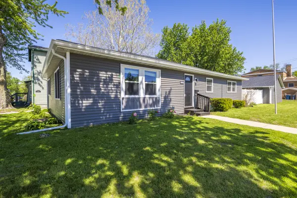 103 Michigan ST, Porter, IN 46304