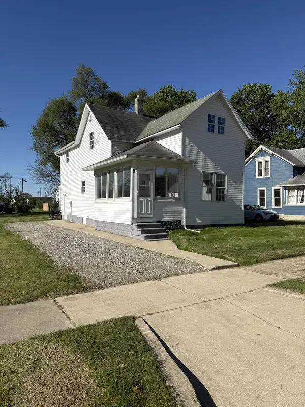 8 W Pearl Street, Hamlet, IN 46532